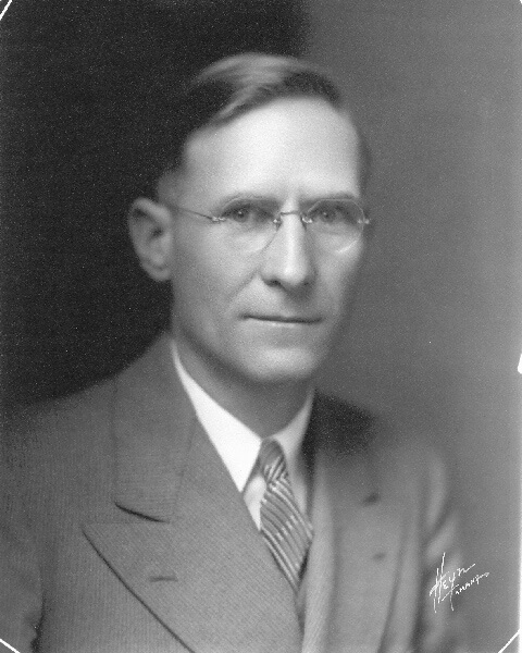 Wlater R. Raecke